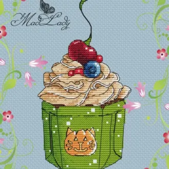 Вышивка Кекс с вишенкой