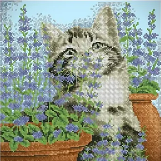 Вышивка Котик нюхает цветы