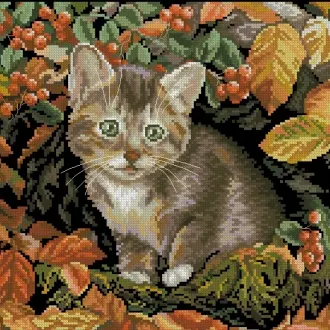 Вышивка Котенок в листве