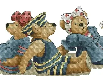 Вышивка Медведи на пляже