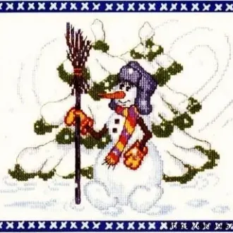Вышивка Снеговик среди елок