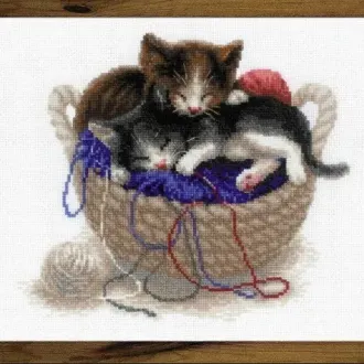 Вышивка Котята в корзине с пряжей