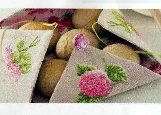 Вышивка Гортензия