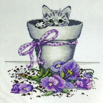 Вышивка Котенок в ведре