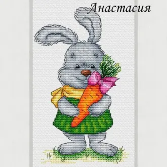 Вышивка Зайка с морковкой