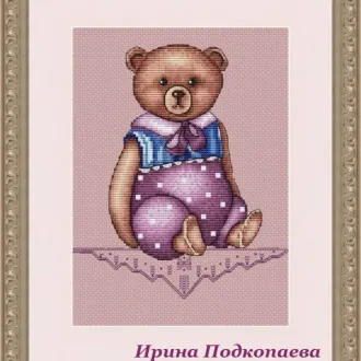 Вышивка Мишка в комбинезоне