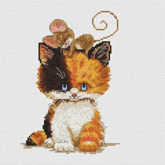 Вышивка Котенок с мышкой